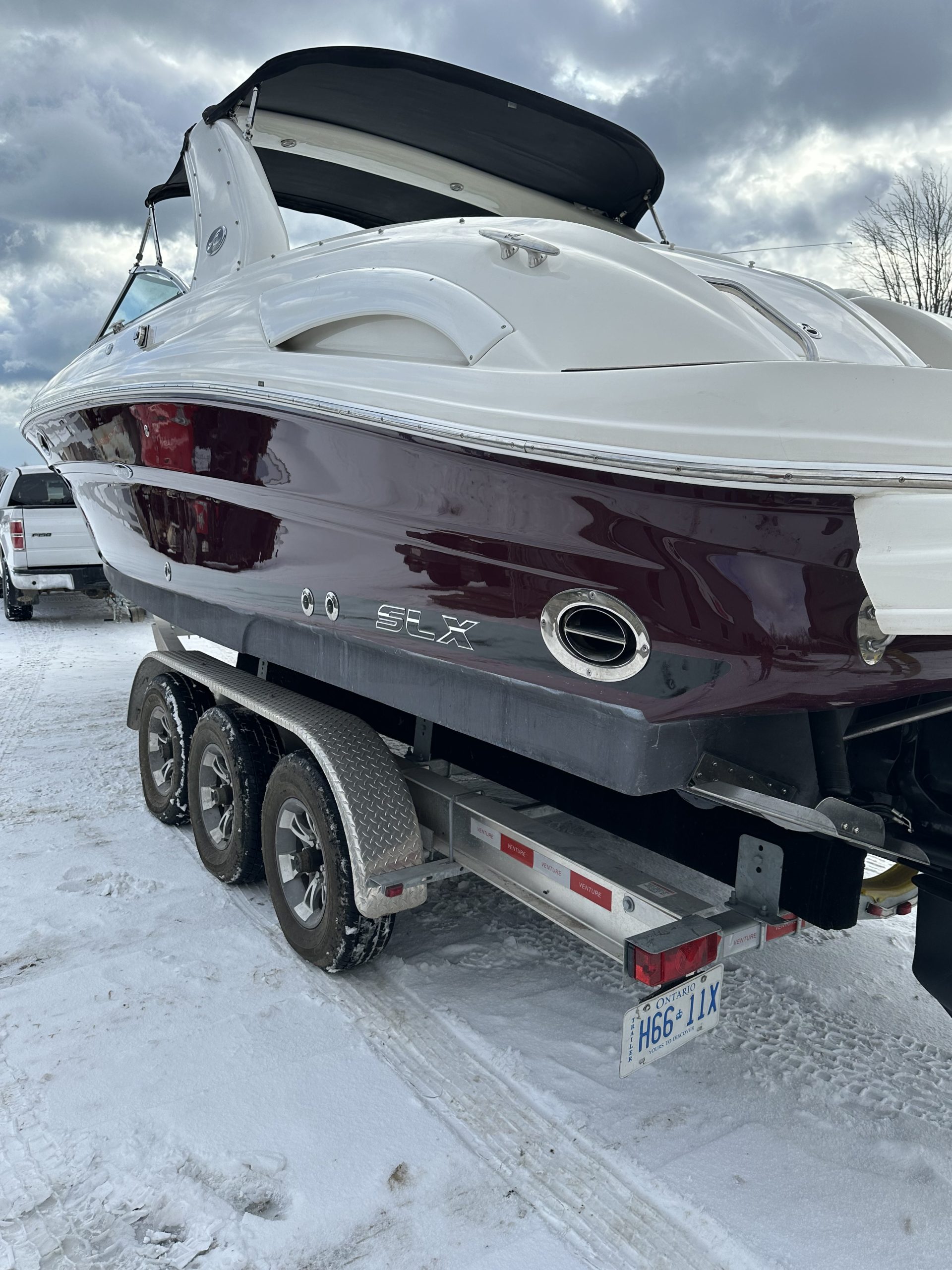 2008 Sea Ray 290 SLX