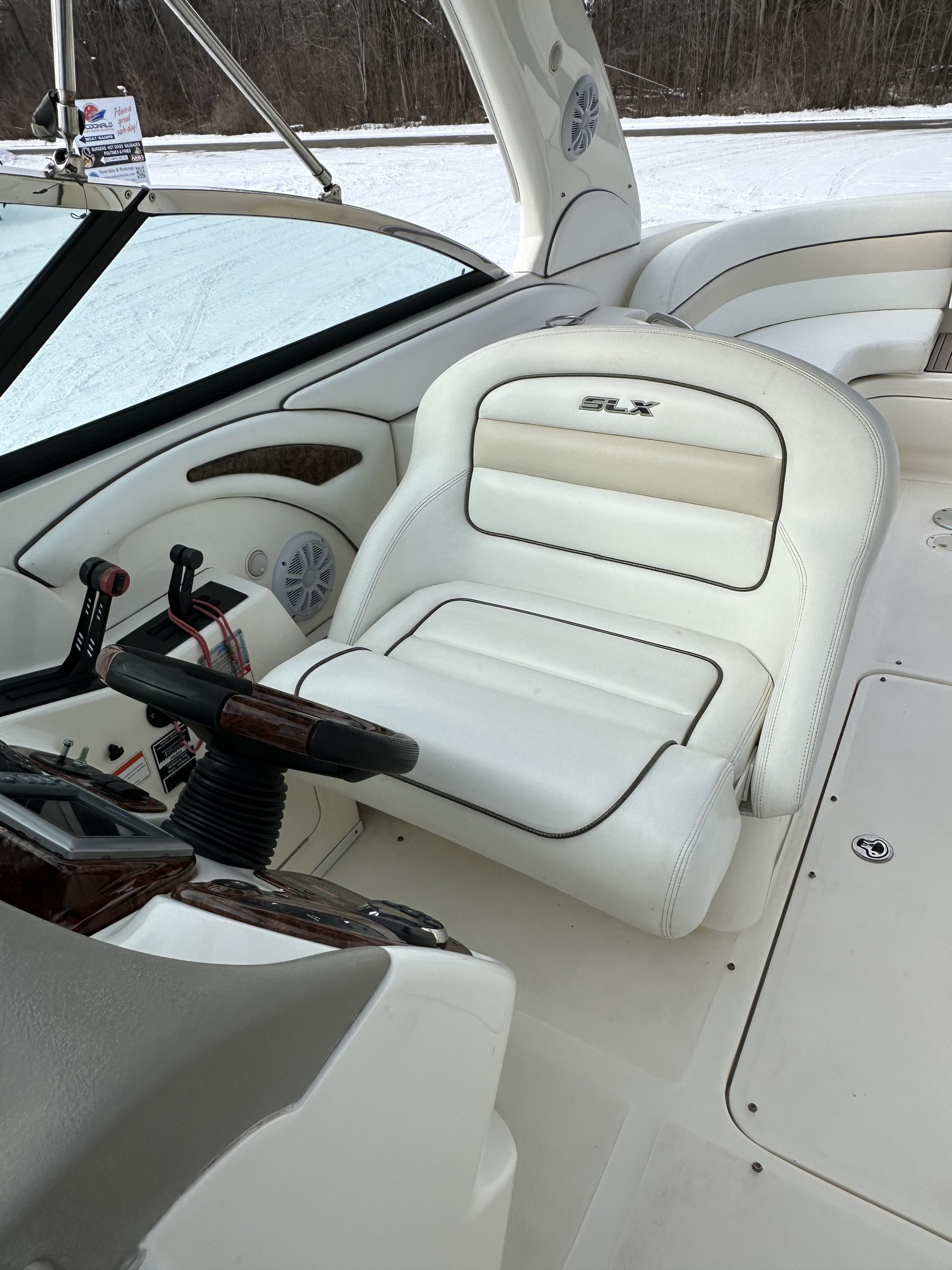 2008 Sea Ray 290 SLX