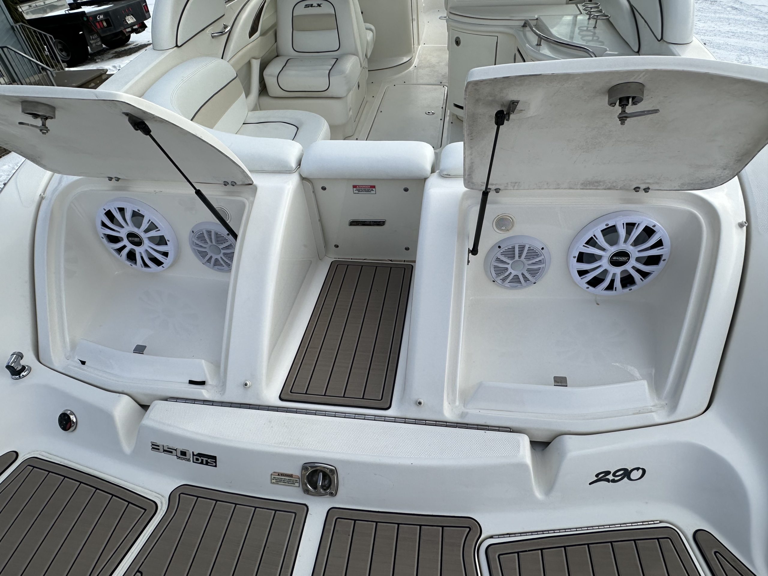 2008 Sea Ray 290 SLX